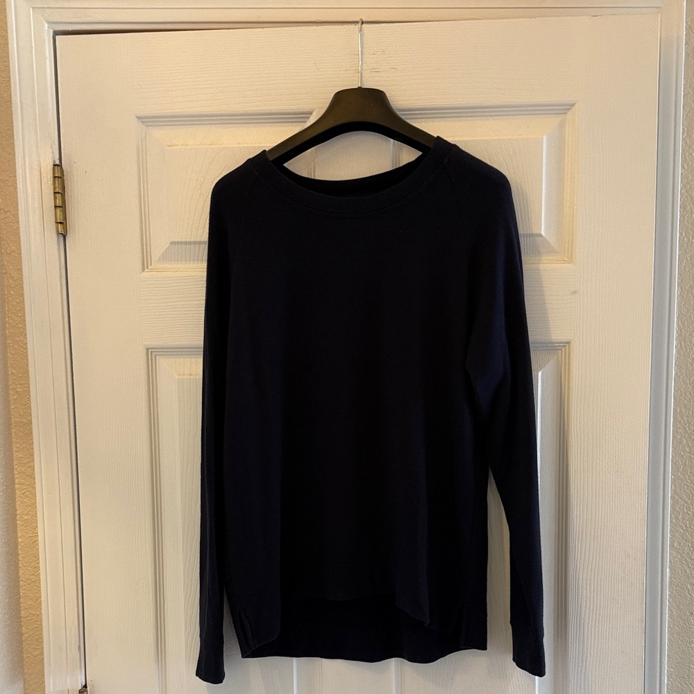 Lou and Grey Navy Crewneck Sweater - Lightweight Everyday Knit